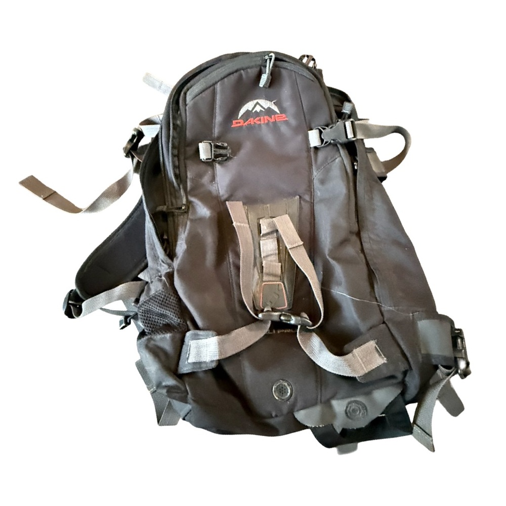 Dakine Heli Pro Backpack Snowboarding Skiing Black Grey